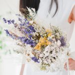 デルフィニウムと小花のドライフラワーブーケ